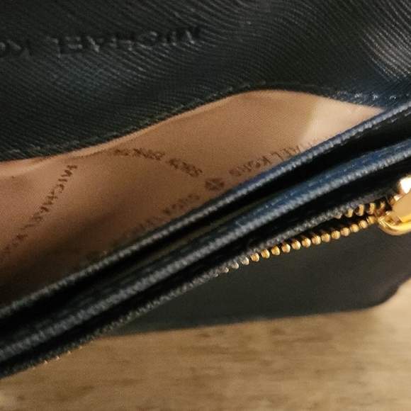 Michael Kors Navy Blue Wallet - Picture 11 of 11